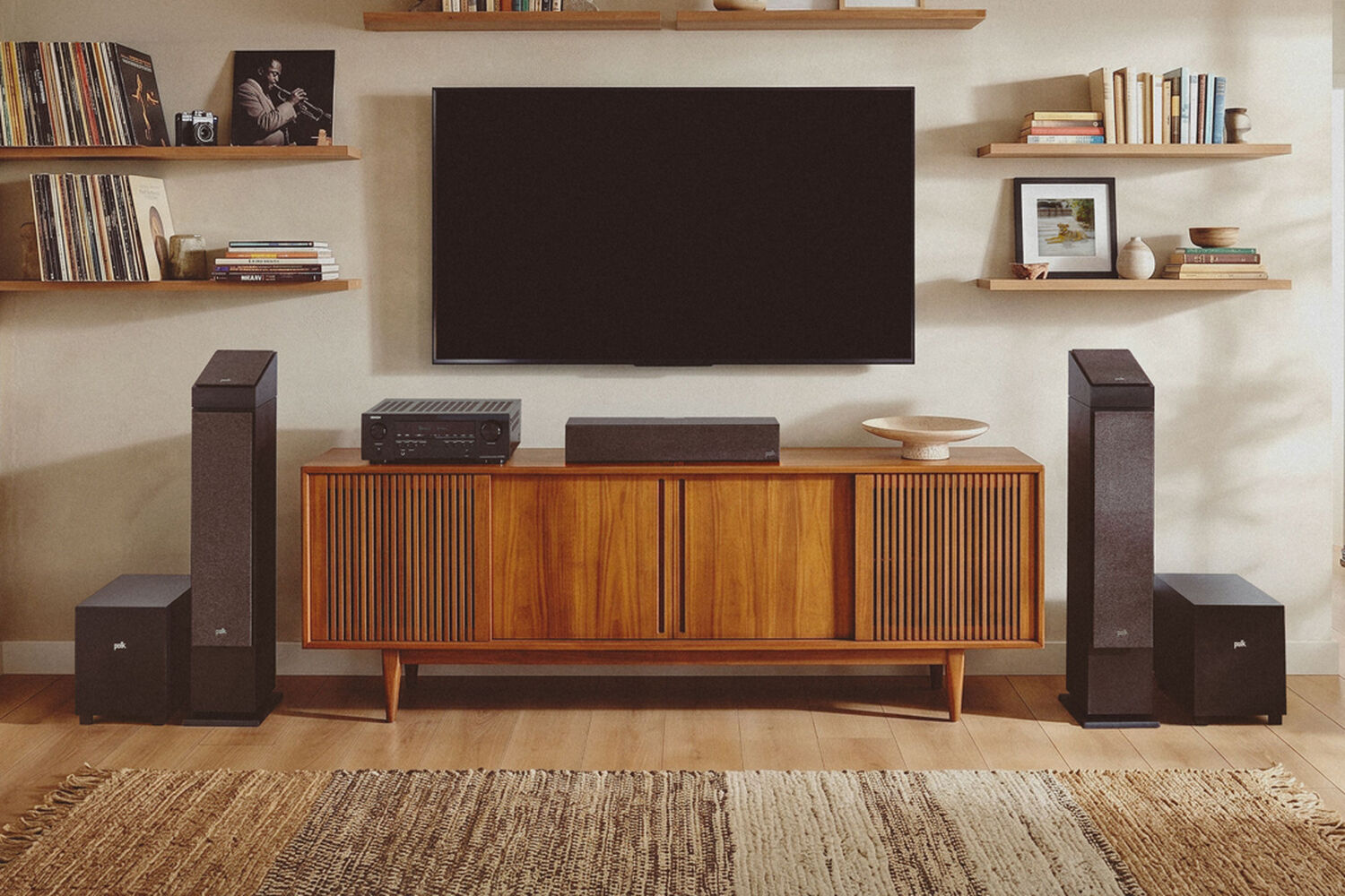 Monitor XT series speakers